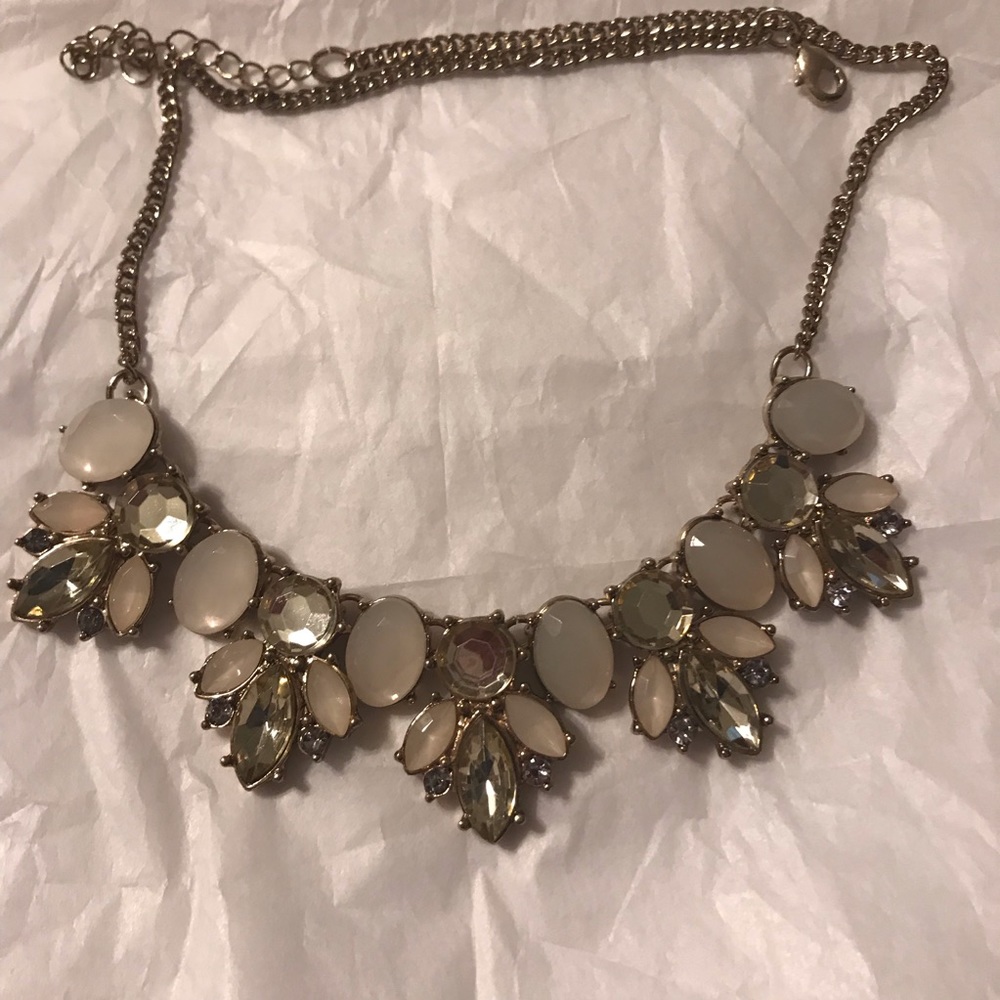 Silver chocker